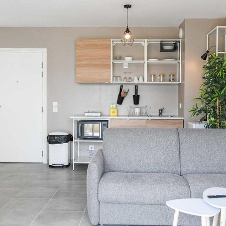 Appart Avec Terrasse Et Parking A 2 Min Du Metro 马赛 外观 照片
